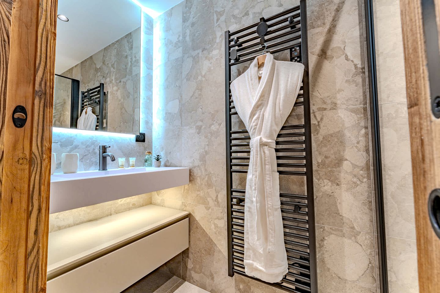 Luxury Chalet with Jacuzzi & Sauna near Ski Lifts in Megève, French Alps