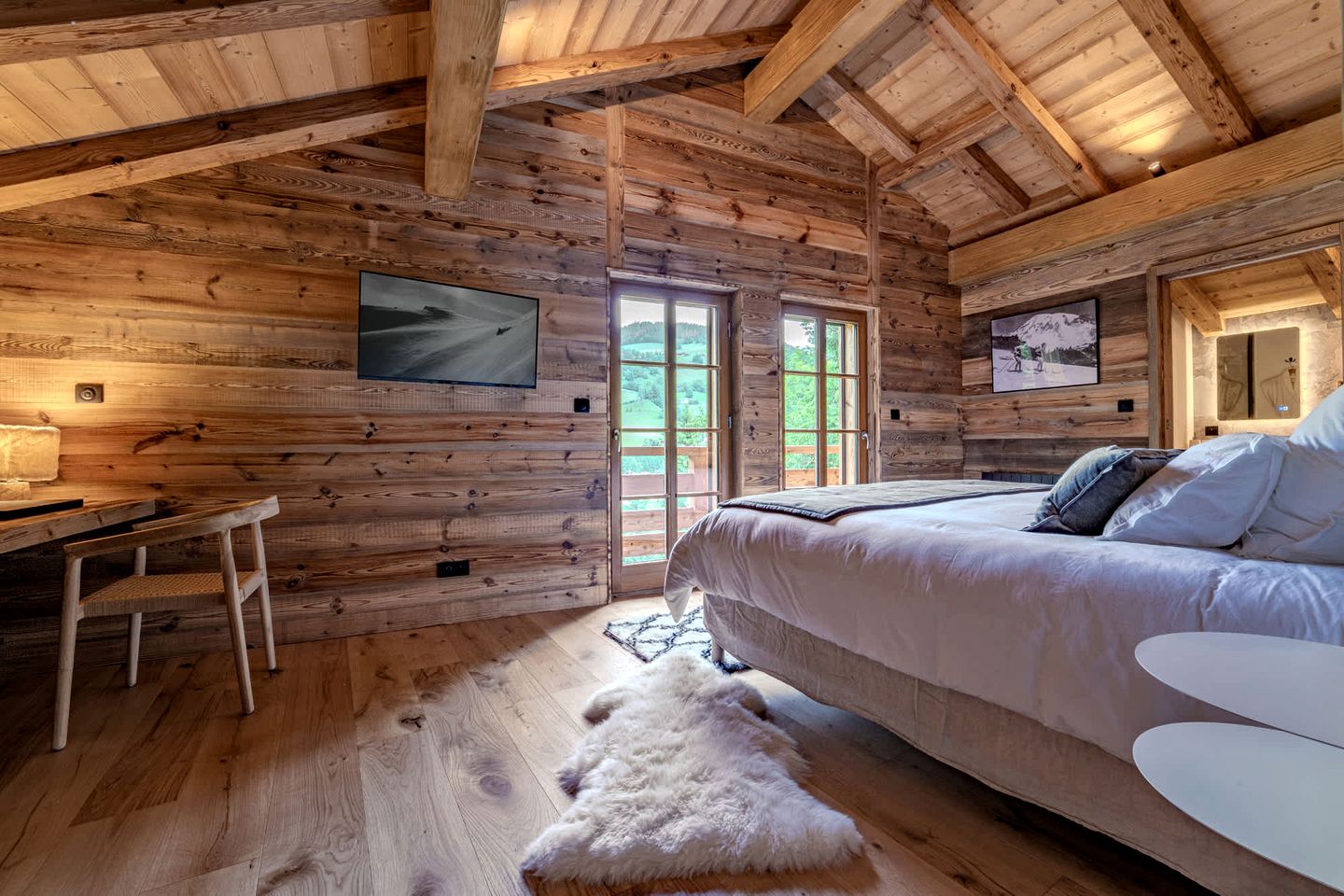 Luxury Chalet with Jacuzzi & Sauna near Ski Lifts in Megève, French Alps