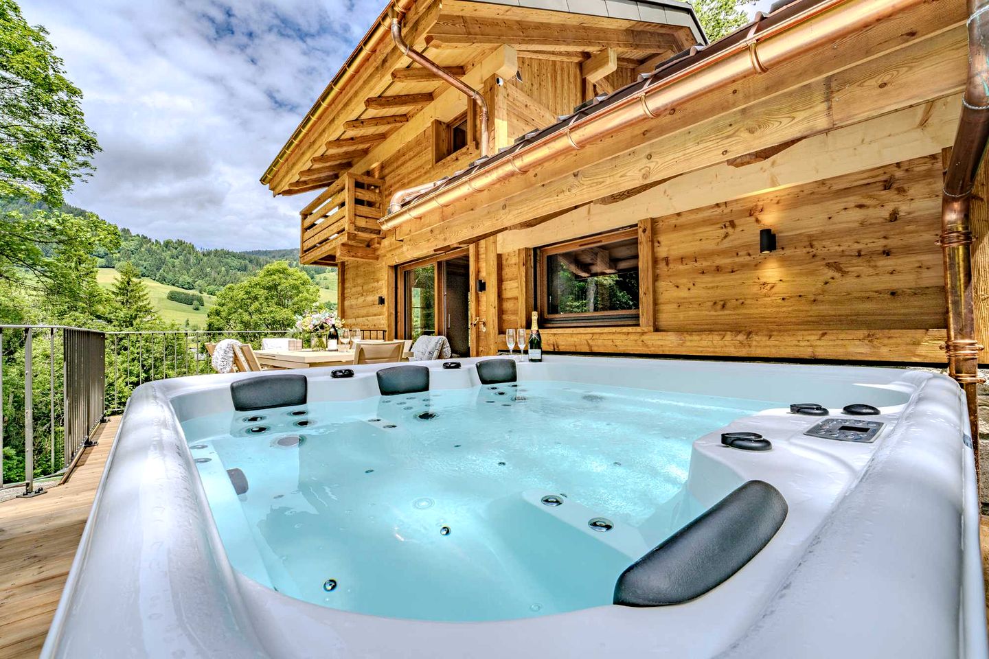 Luxury Chalet with Jacuzzi & Sauna near Ski Lifts in Megève, French Alps