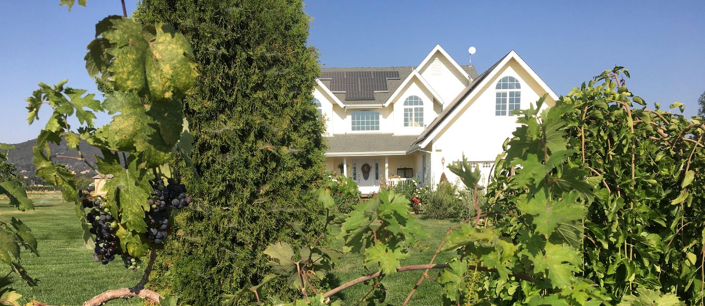 Luxury Chic Farm Cottage in Wine Country, California