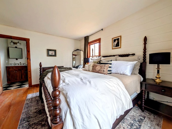 Vacation Rentals (United States of America, Surry, Maine)