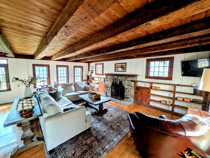 Vacation Rentals (United States of America, Surry, Maine)