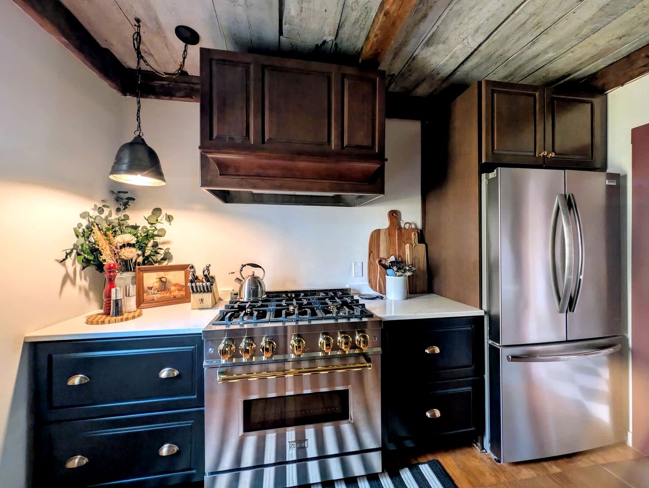 Elegant Luxury Cottage with Fire Pit Near Carrying Place Beach in Surry, Maine