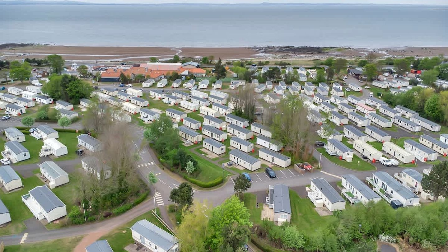 Relaxing Coastal Escape with Pool Fun, Beach Access & Entertainment for All Ages in Scotland, United Kingdom