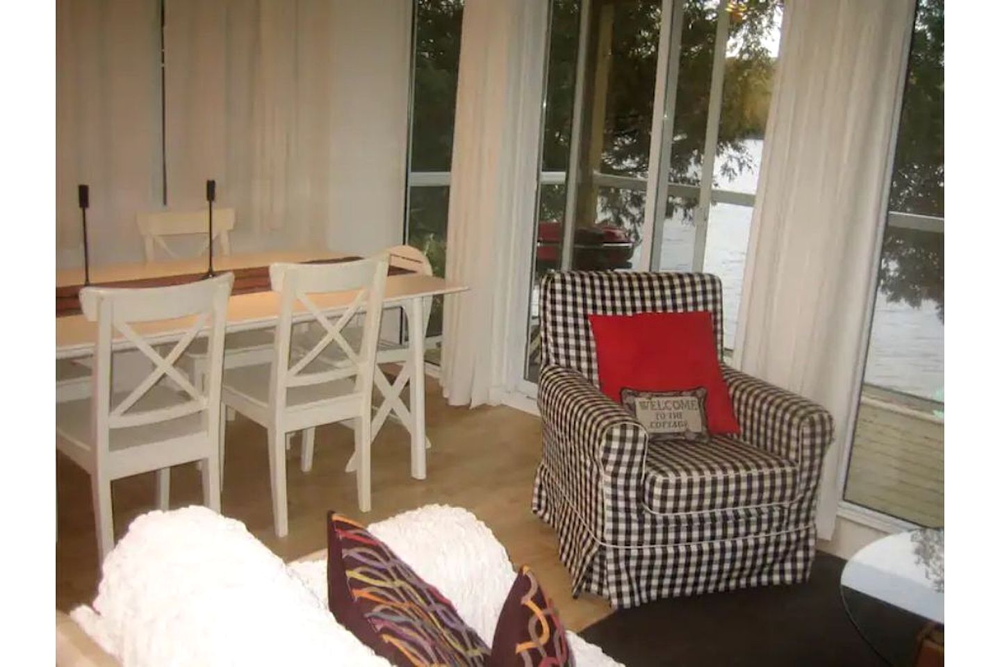 Cozy Lower Apartment in Luxury Cottage Resort Rental in Land O' Lakes Region of Ontario