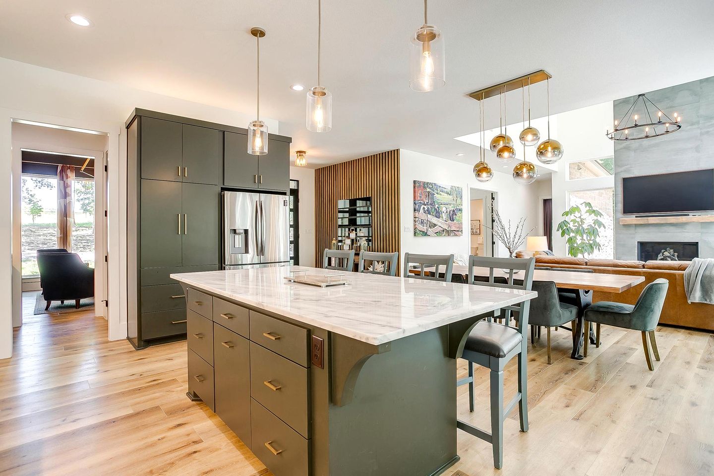 Luxury Cottage on Six Secluded Acres of Private Land, and near Decatur’s Historic Town Square, Texas