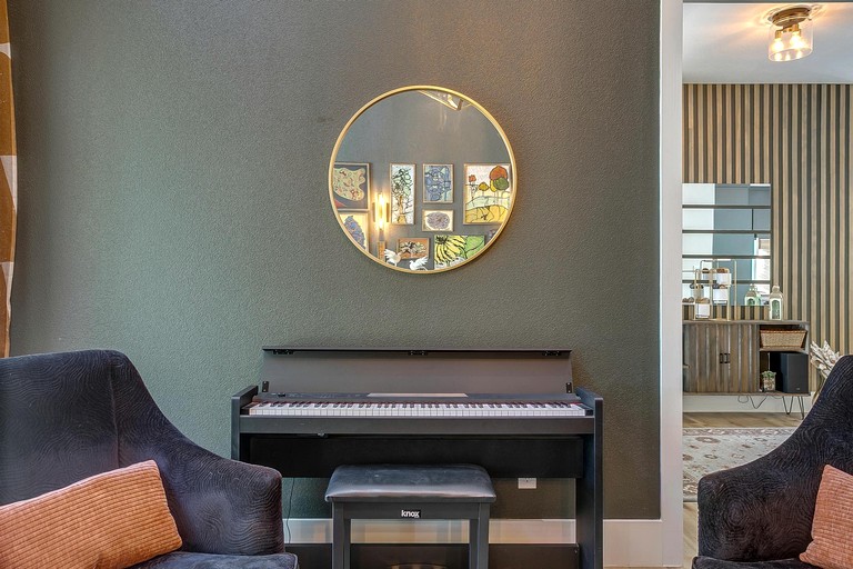 Cottages (United States of America, Decatur, Texas)