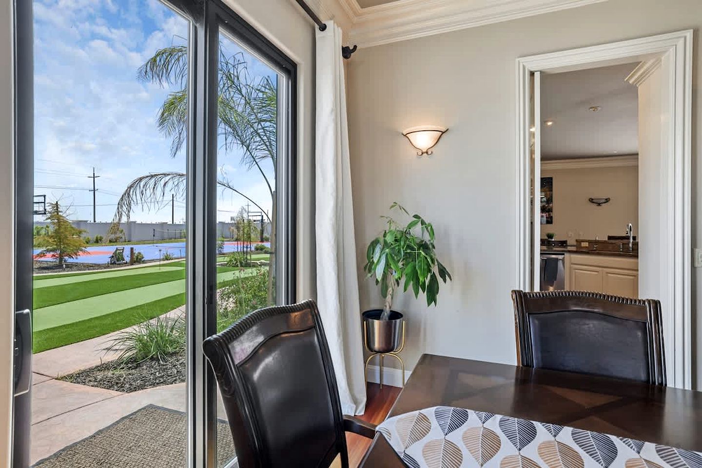 Family-Friendly Vacation Home with Pool, Sports Courts & Event Space near Tracy Sky-Dive Center – Tracy, California