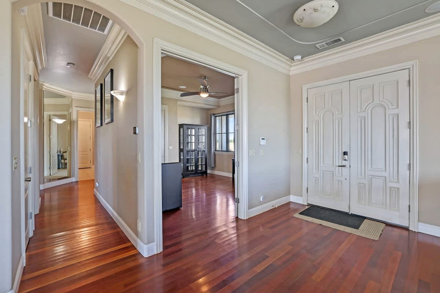 Family-Friendly Vacation Home with Pool, Sports Courts & Event Space near Tracy Sky-Dive Center – Tracy, California