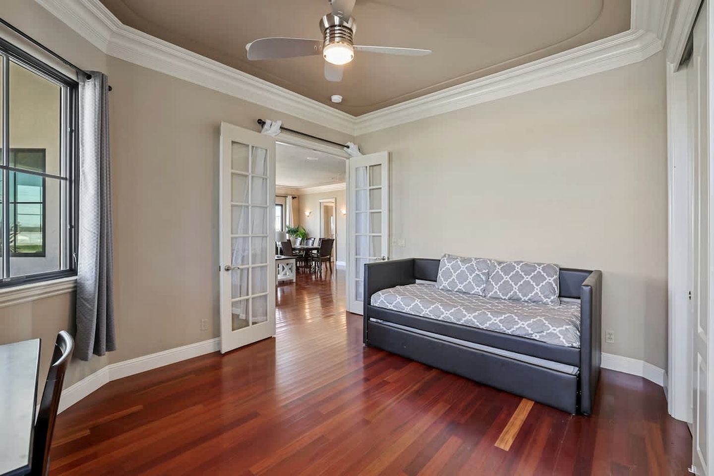 Family-Friendly Vacation Home with Pool, Sports Courts & Event Space near Tracy Sky-Dive Center – Tracy, California