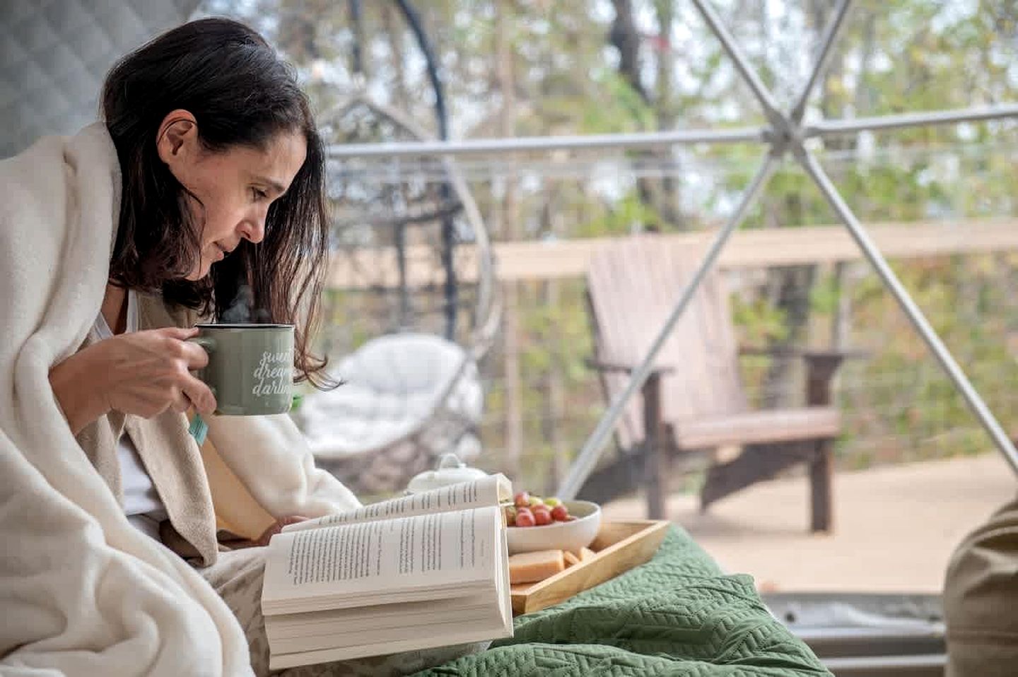 Luxury Fully Equipped Dome with Hot-Tub and Impressive Deck in Tennessee