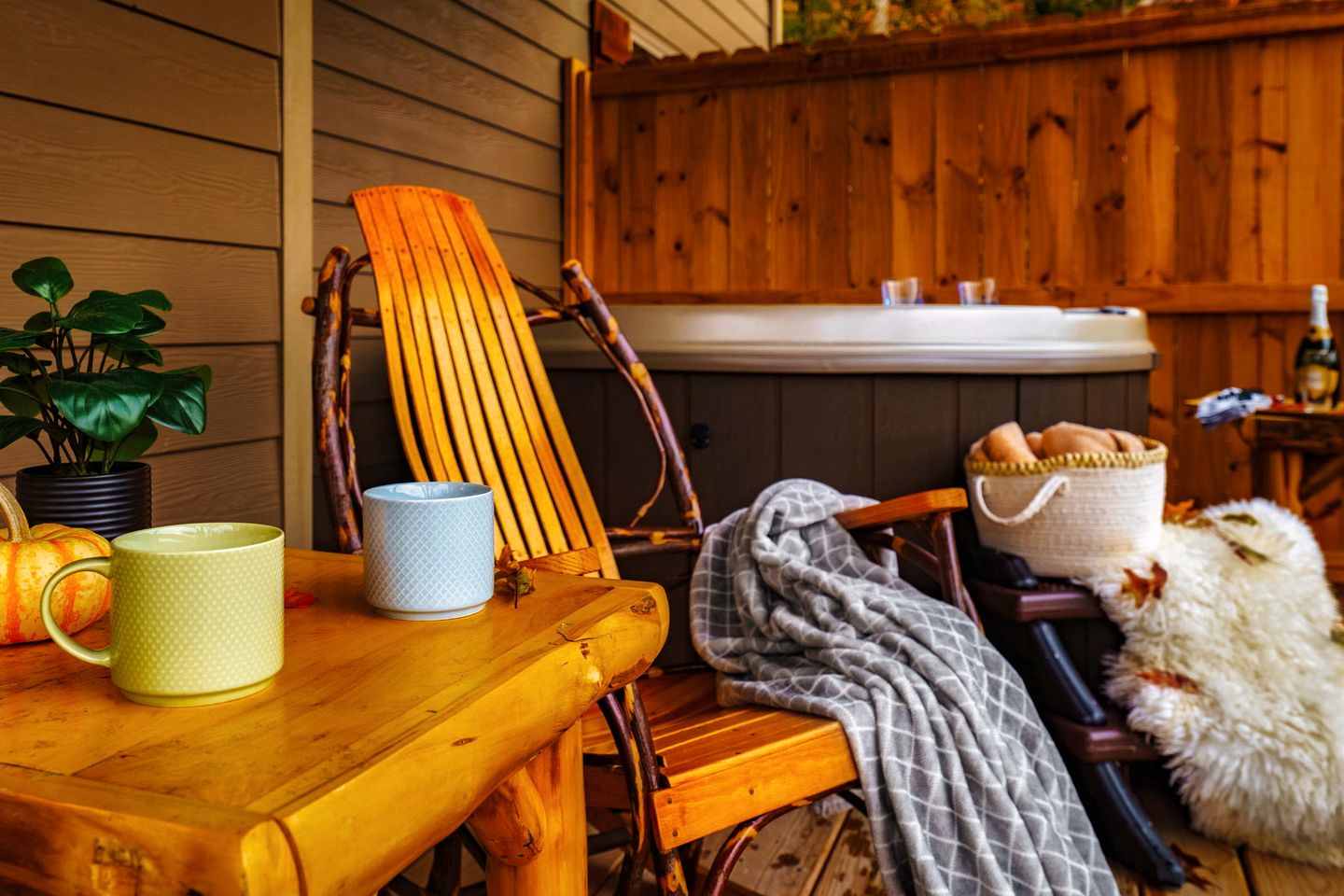 Luxury Gatlinburg Cabin with Game Room & Hot Tub near Trolley in Gatlinburg, Tennessee