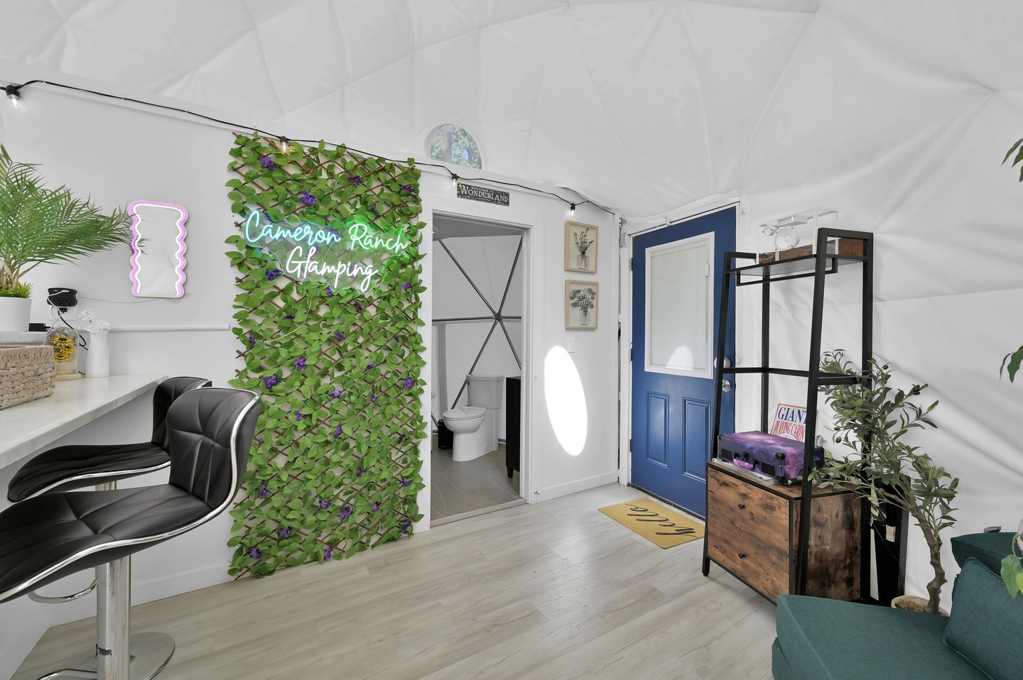 Luxury Geo Dome with Hot Tub Perfect for a Glamping Getaway near Houston, Texas