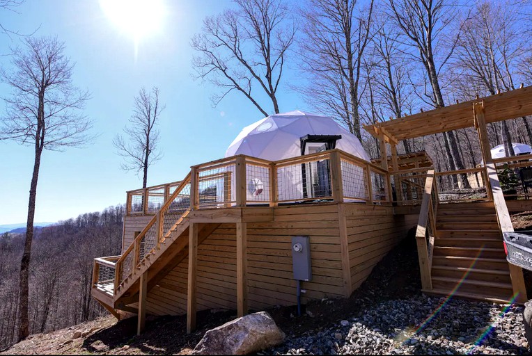 Domes (United States of America, Mars Hill, North Carolina)