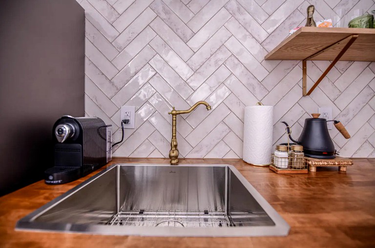 Domes (United States of America, Mars Hill, North Carolina)