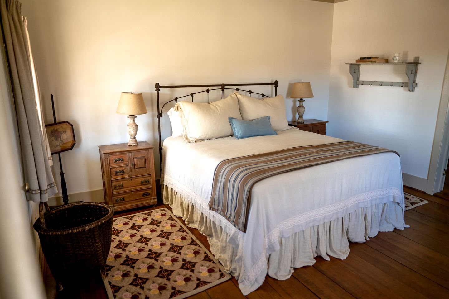 Spacious Luxury Getaway at Restored Ranch Cabin Rental near Austin, Texas