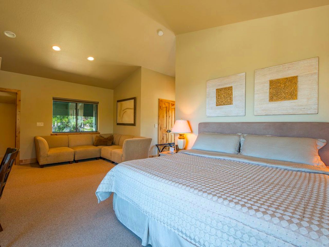 Luxury Getaway with Views of Lake Tahoe in Incline Village, Nevada