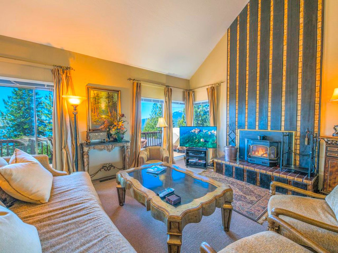 Luxury Getaway with Views of Lake Tahoe in Incline Village, Nevada