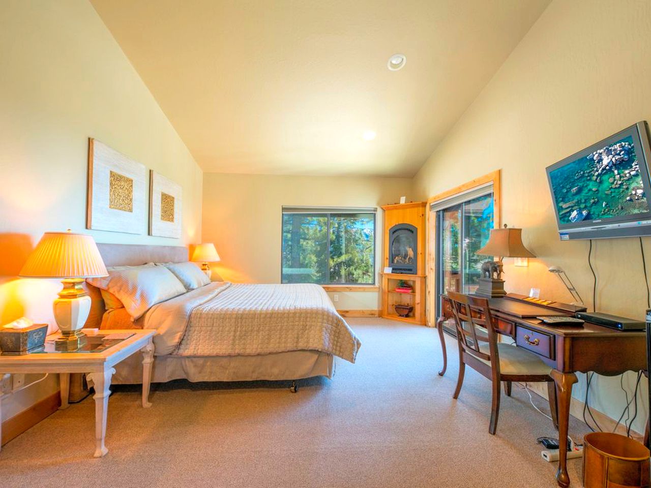 Luxury Getaway with Views of Lake Tahoe in Incline Village, Nevada