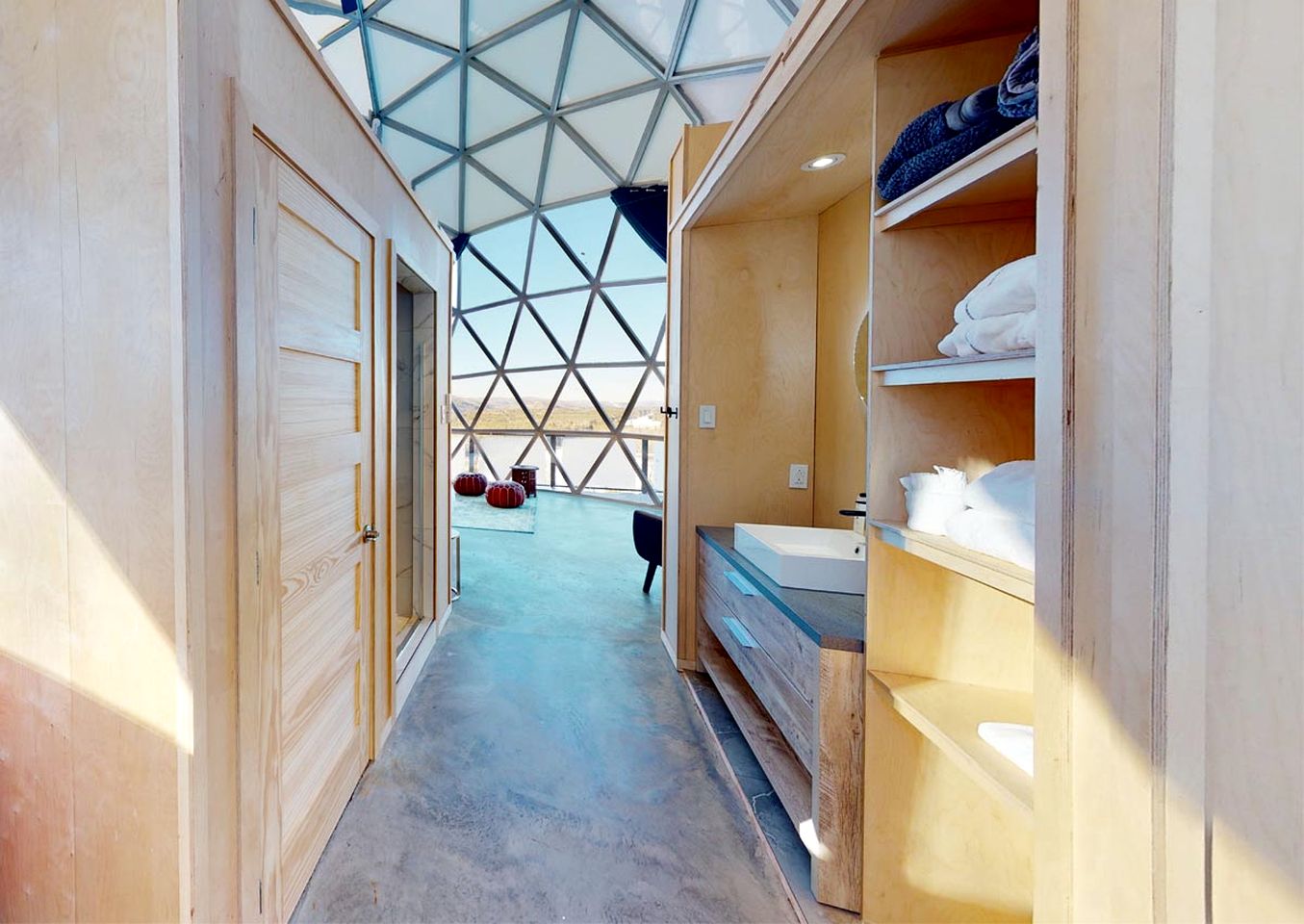 Luxury Glamping Dome on Mont Tremblant with a Spa and Winter Sports