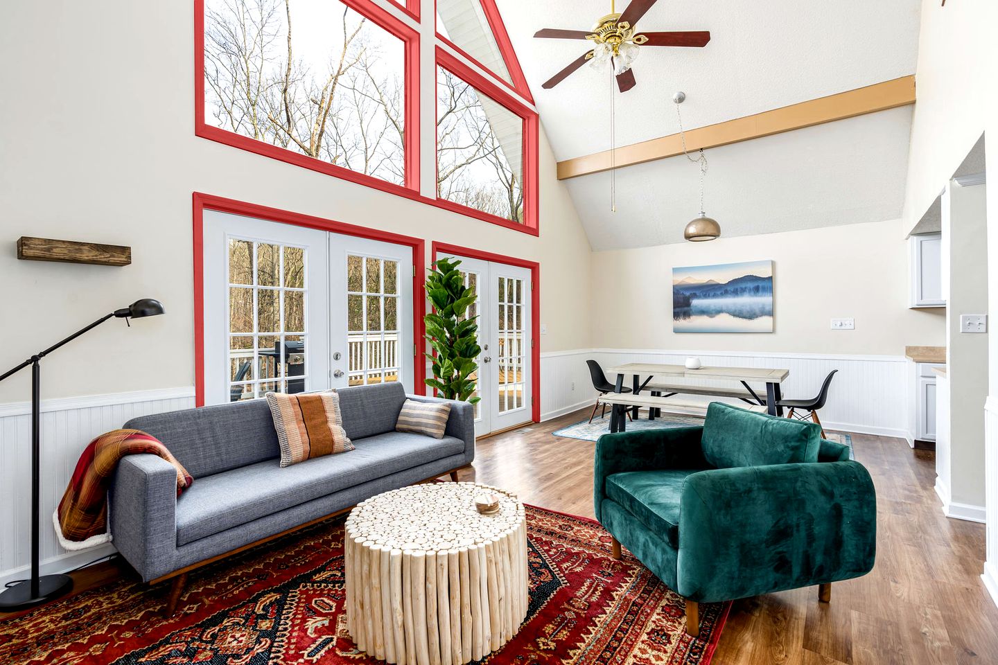 Secluded Chalet-Cabin with Hot Tub, Fire Pit, Deck and Grill - the Perfect Place to Relax in Gerrardstown, WV