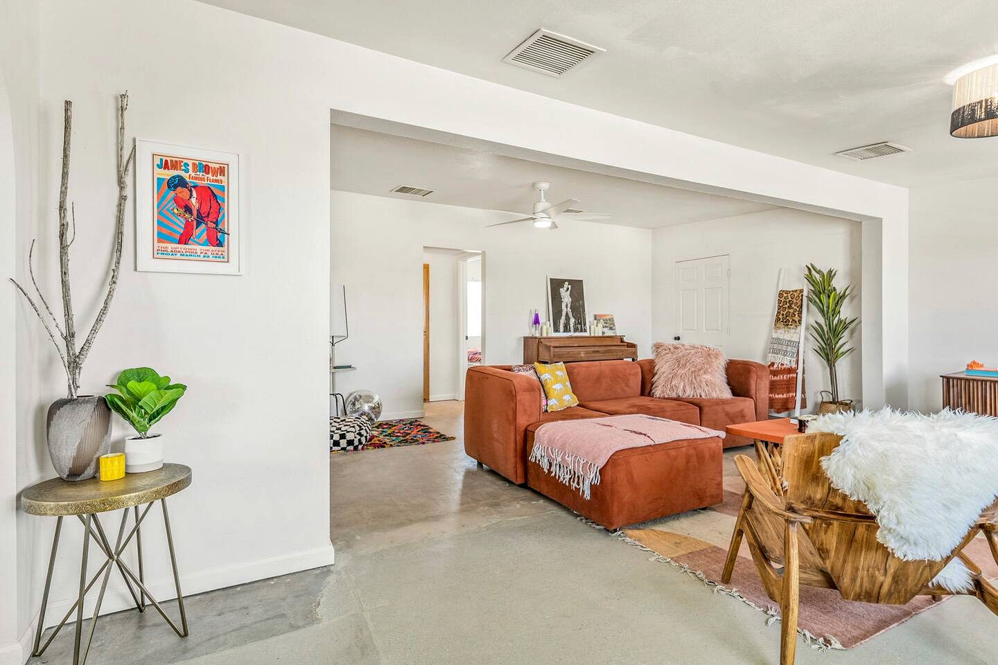 Luxury Glamping Vacation Rental for Four for Stargazing near Joshua Tree National Park, California