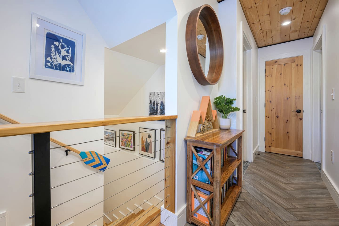 Luxury Lakefront Cabin with Breathtaking Living Spaces in New Hampshire