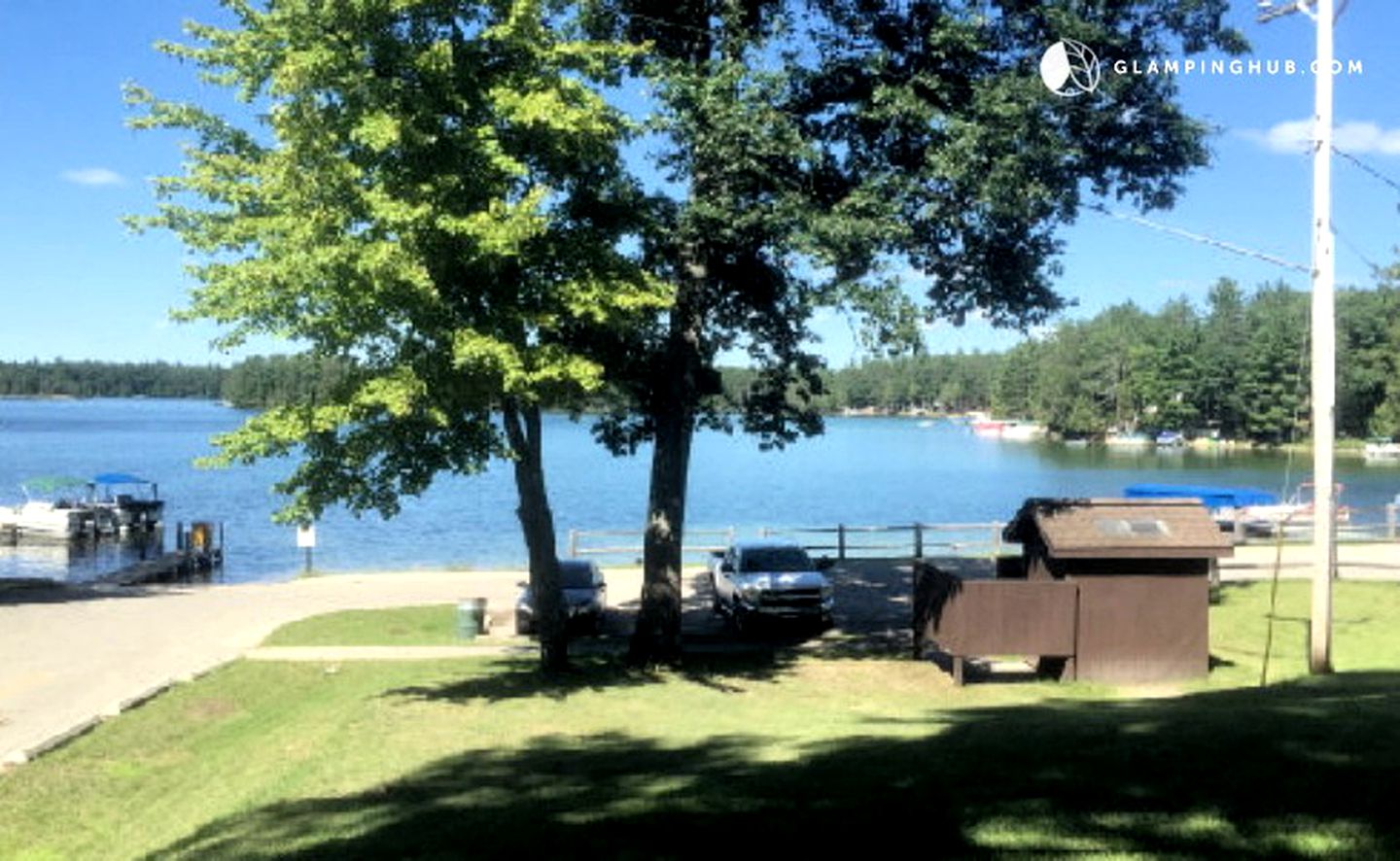 Luxury Lakefront Cabin Rental on Clear Lake in Ogemaw County, Michigan