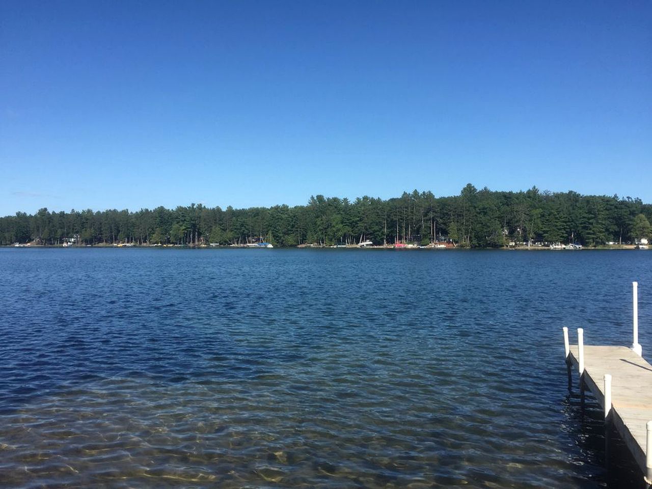 Luxury Lakefront Cabin Rental on Clear Lake in Ogemaw County, Michigan