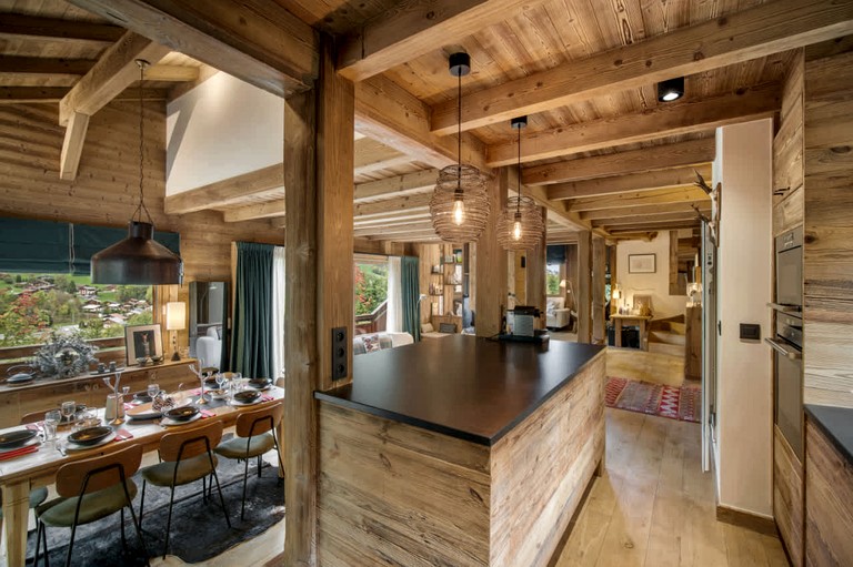 Vacation Rentals (France, Megève, Auvergne-Rhône-Alpes)