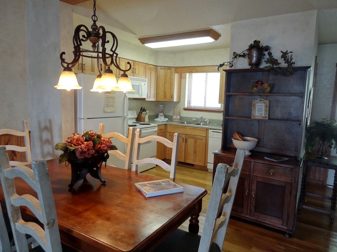 Cabins (United States of America, Mount Ida, Arkansas)