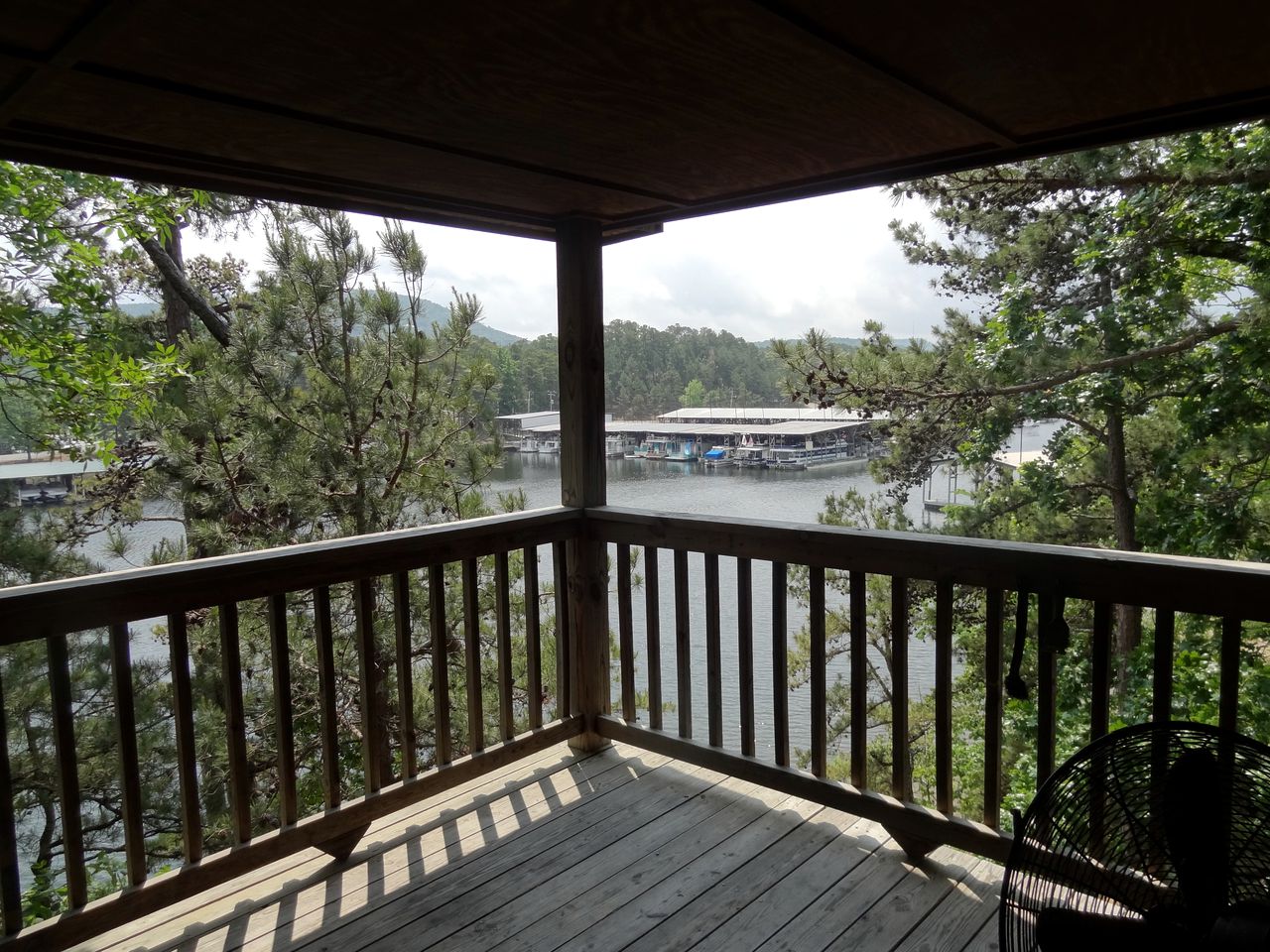 Impressive Log Cabin with Hot-tub, Fire Pit and Swimming Pool in Mount Ida, Arkansas