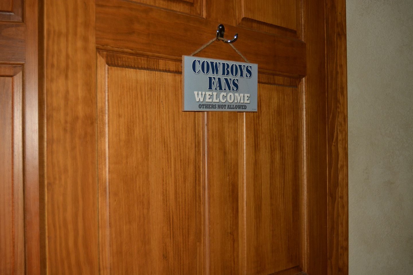 Impressive Log Cabin with Hot-tub, Fire Pit and Swimming Pool in Mount Ida, Arkansas