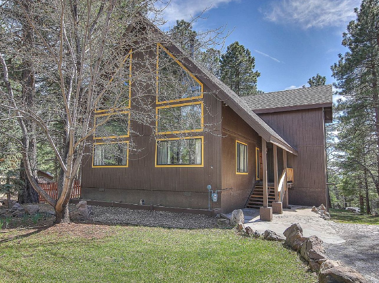 Luxury Hilltop Cabin Rental with Hot Tub Overlooking Forest in Flagstaff, Arizona