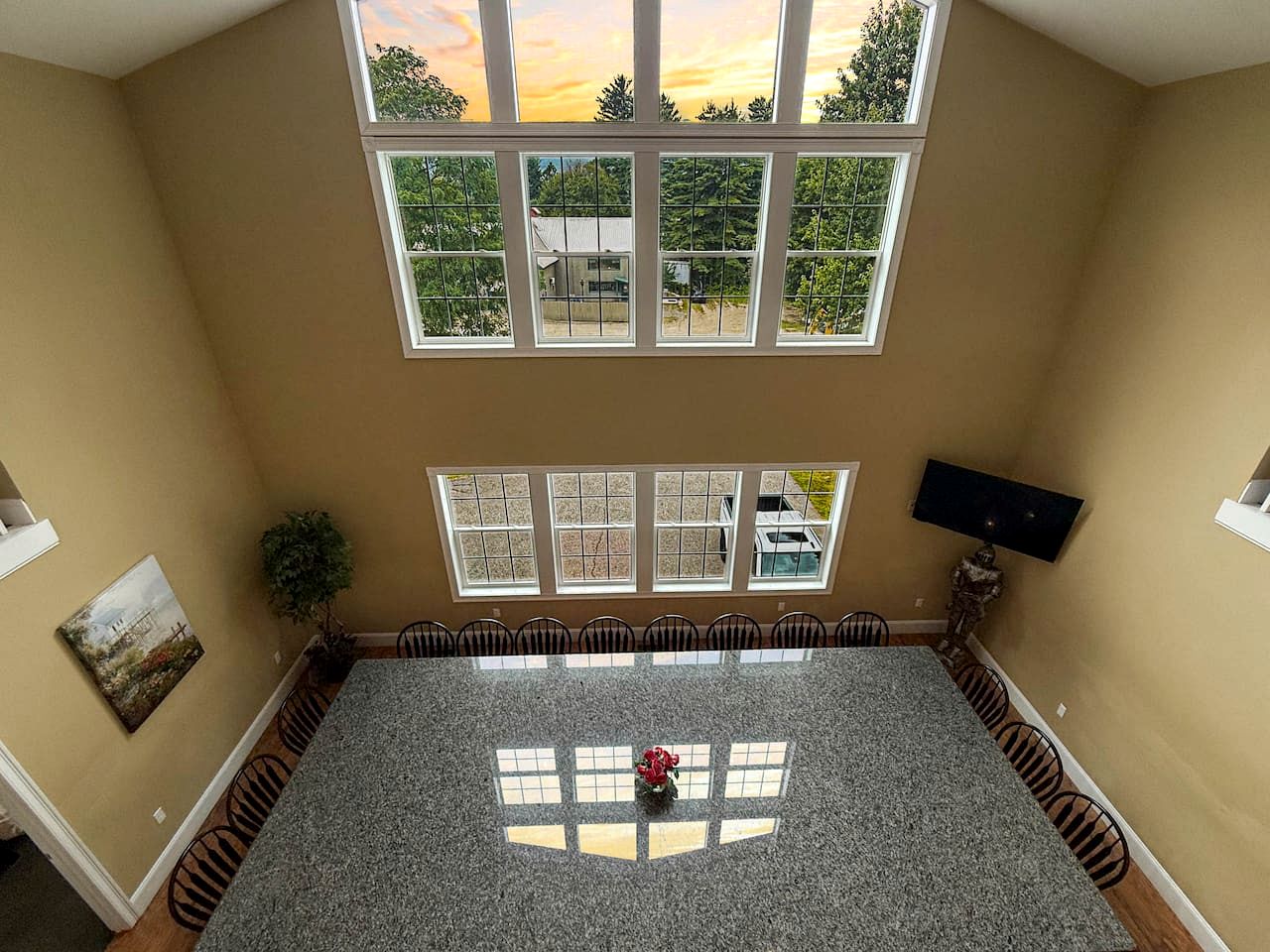 Luxury North Conway Retreat with Hot Tub, Pool Table & Patio near Downtown, New Hampshire