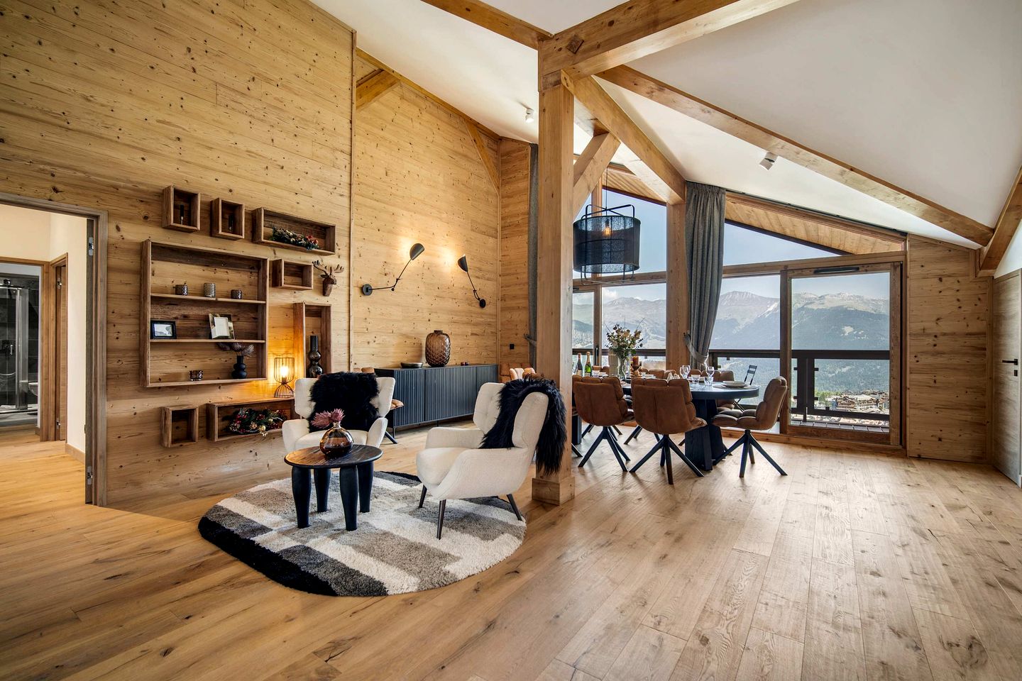Luxurious Ski-In Ski-Out Penthouse with Panoramic Alpine Views near Ariondaz Gondola, Courchevel 1650, France