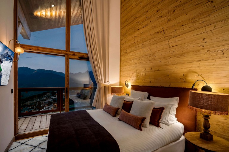 Vacation Rentals (France, Courchevel, Auvergne-Rhône-Alpes)