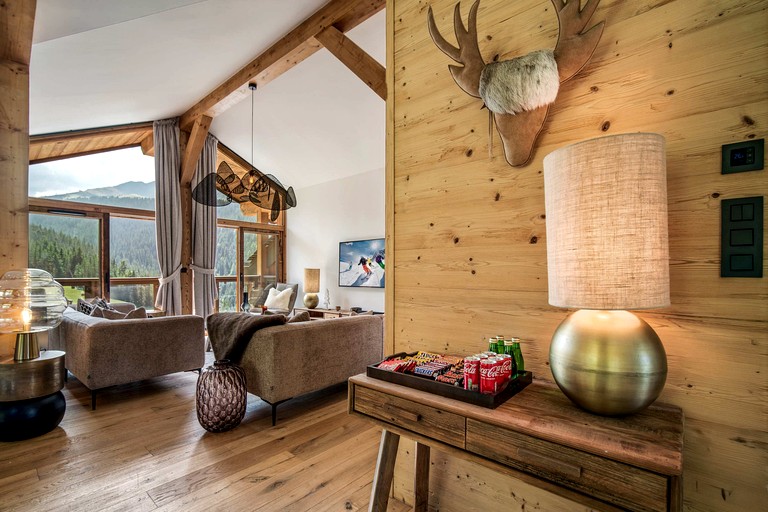 Vacation Rentals (France, Courchevel, Auvergne-Rhône-Alpes)