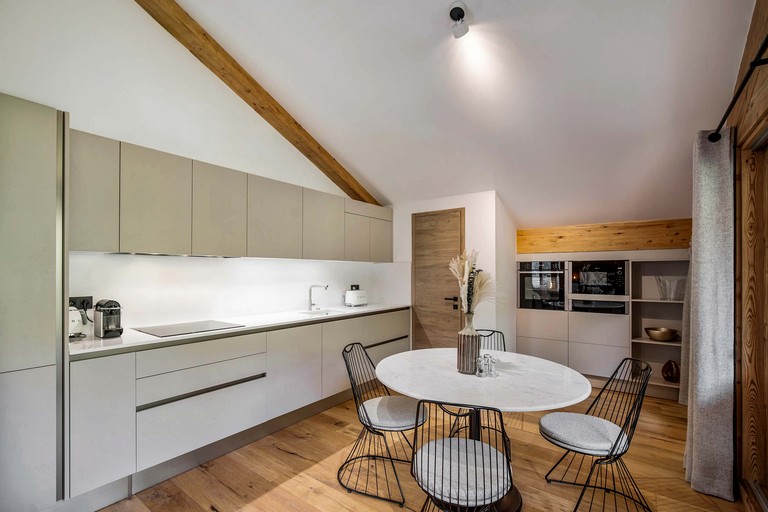 Vacation Rentals (France, Courchevel, Auvergne-Rhône-Alpes)