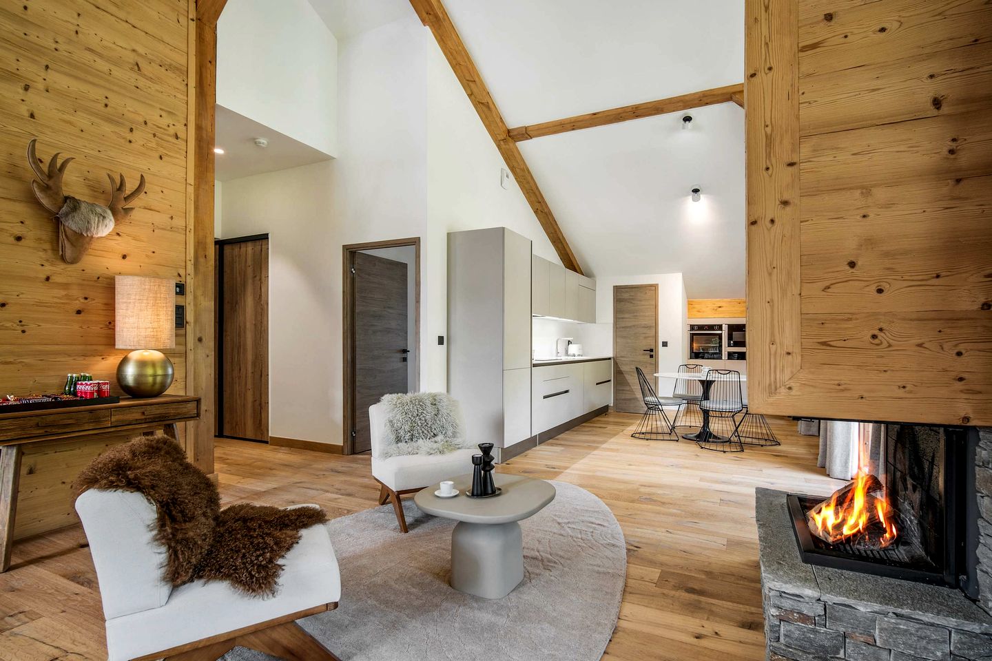 Luxurious Penthouse with Panoramic Mountain Views near Ski Lifts in Courchevel, France