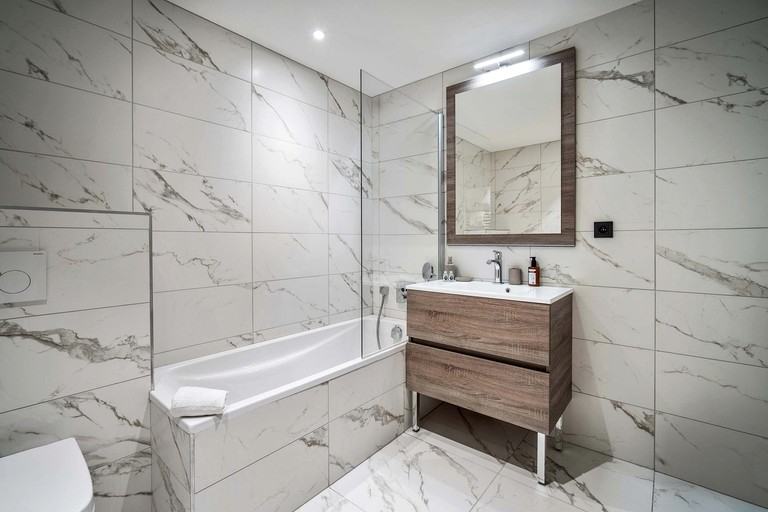 Vacation Rentals (France, Courchevel, Auvergne-Rhône-Alpes)