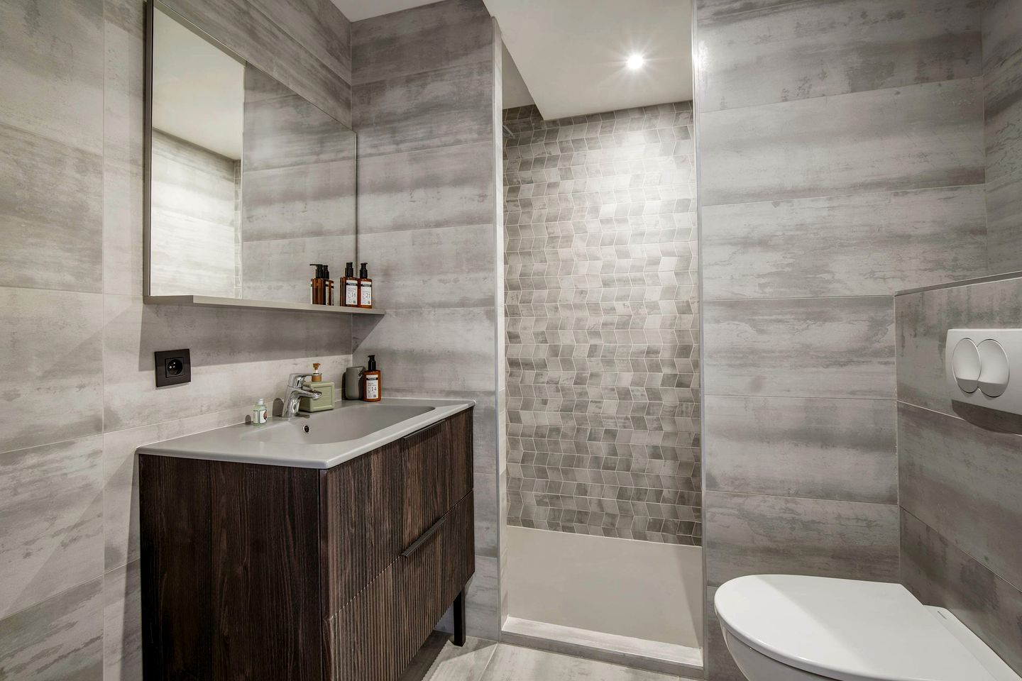 Luxury Alpine Penthouse with Private Sauna near Ski Lifts in Courchevel, France