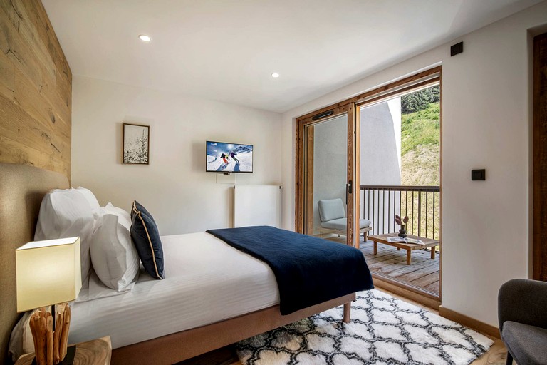 Vacation Rentals (France, Courchevel, Auvergne-Rhône-Alpes)