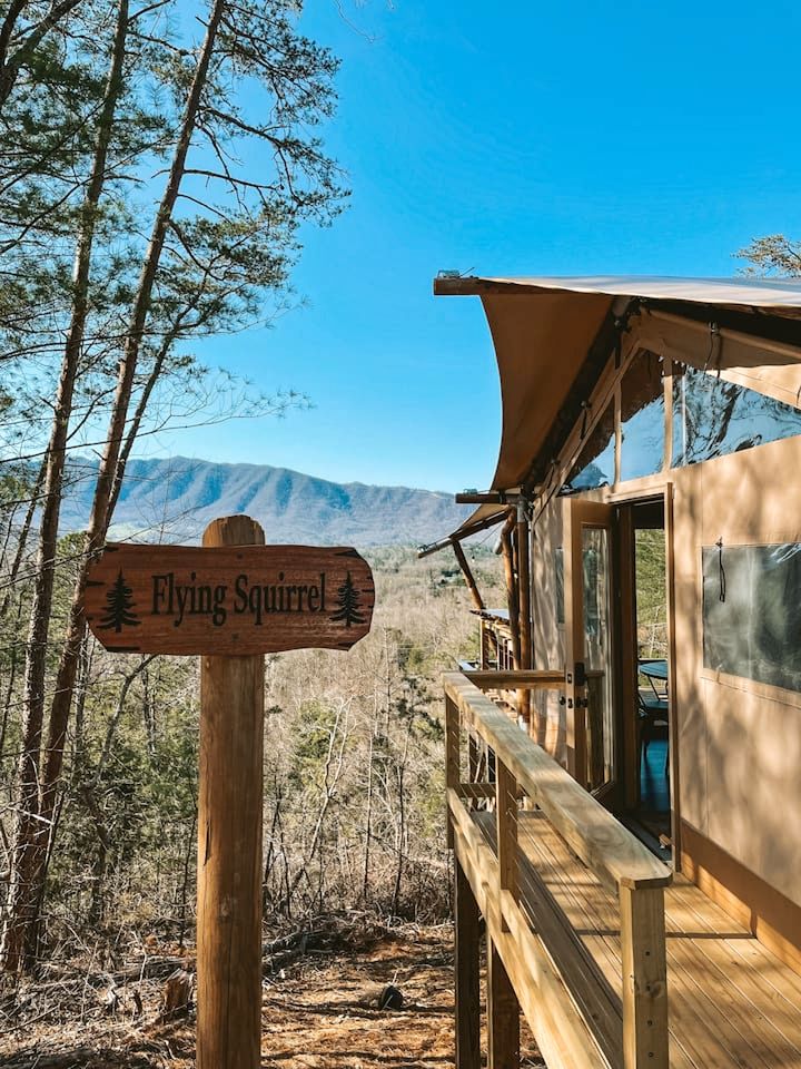 Luxury Safari Tent Near Great Smoky Mountains, Tennessee