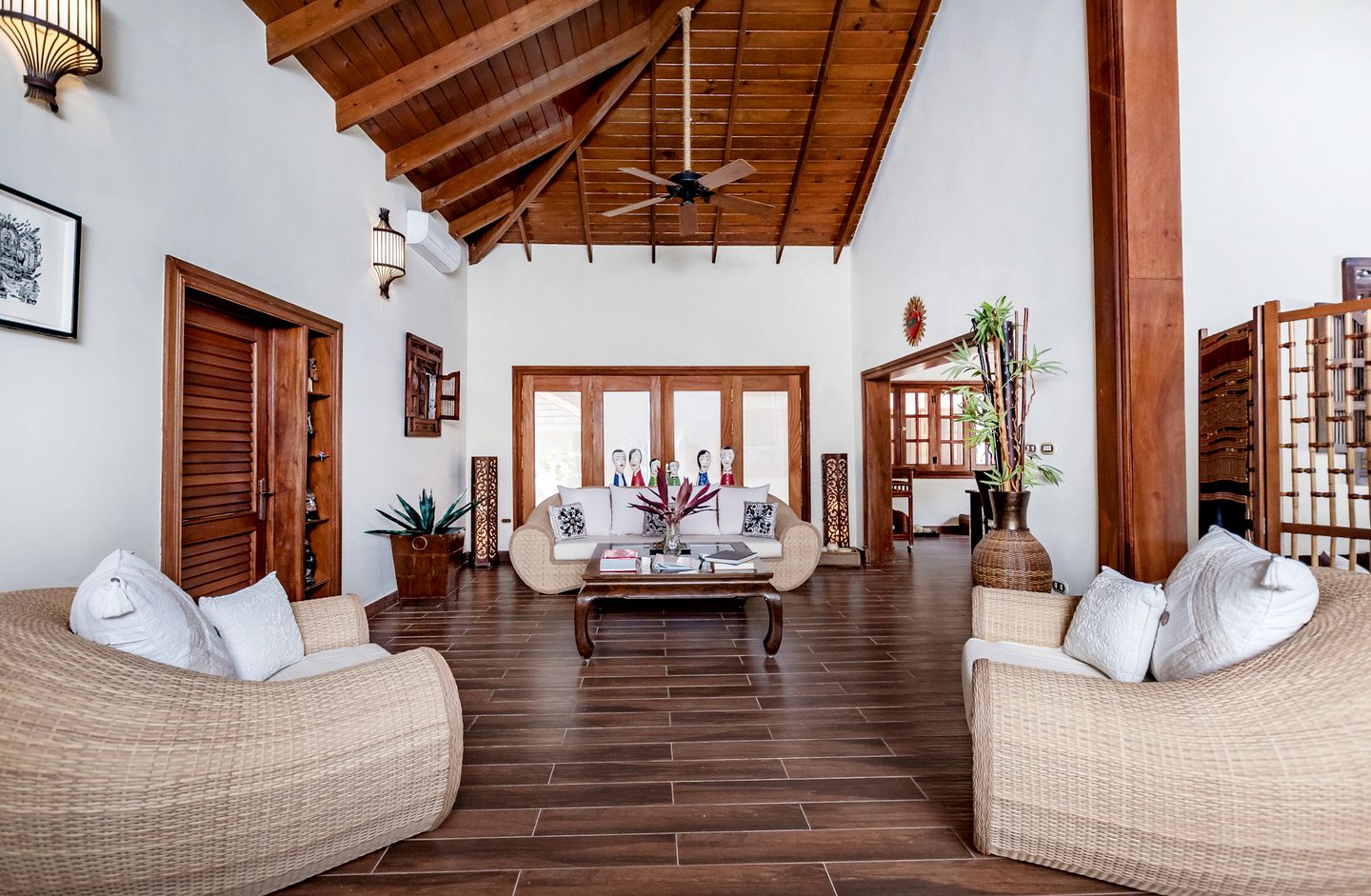 Beautiful Balinese Style Villa, Perfect for a Luxury Vacation