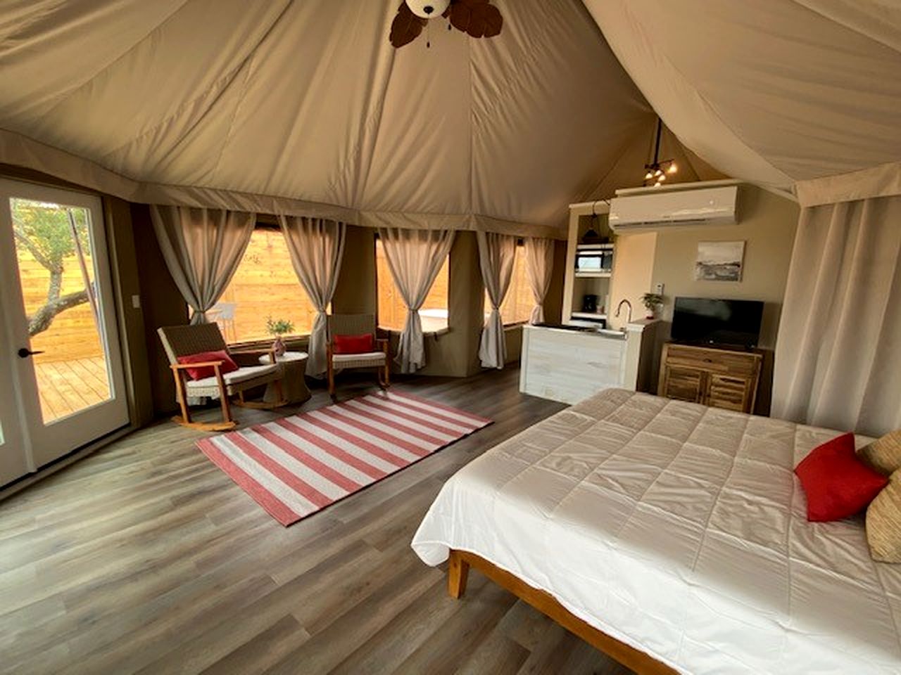 Scenic Hill Country Safari Tent Retreat with Hot Tub near Lake Travis in Marble Falls, Texas