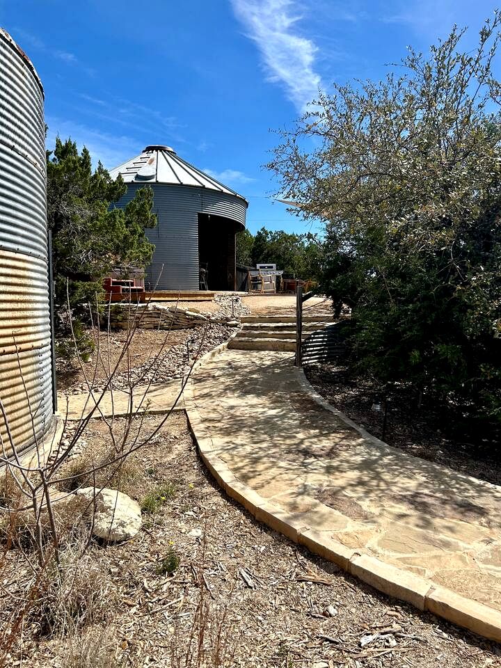 Scenic Hill Country Safari Tent Retreat with Hot Tub near Lake Travis in Marble Falls, Texas