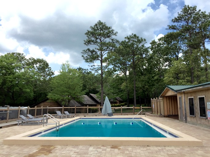 Twin Lakes Camp Resort, Nature Lodges 11016, Defuniak Springs, United