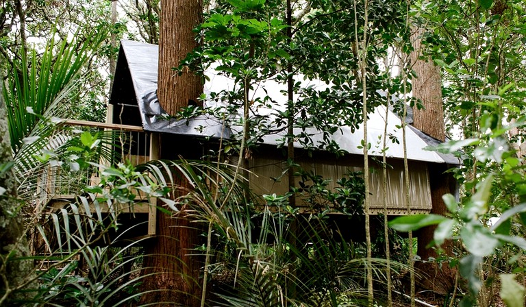 Tented Cabins (Waiuku, North Island, New Zealand)