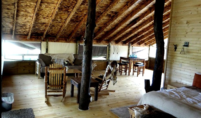 Tented Cabins (Wautoma, Wisconsin, United States)